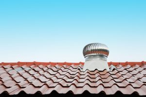 House roof with ventilation